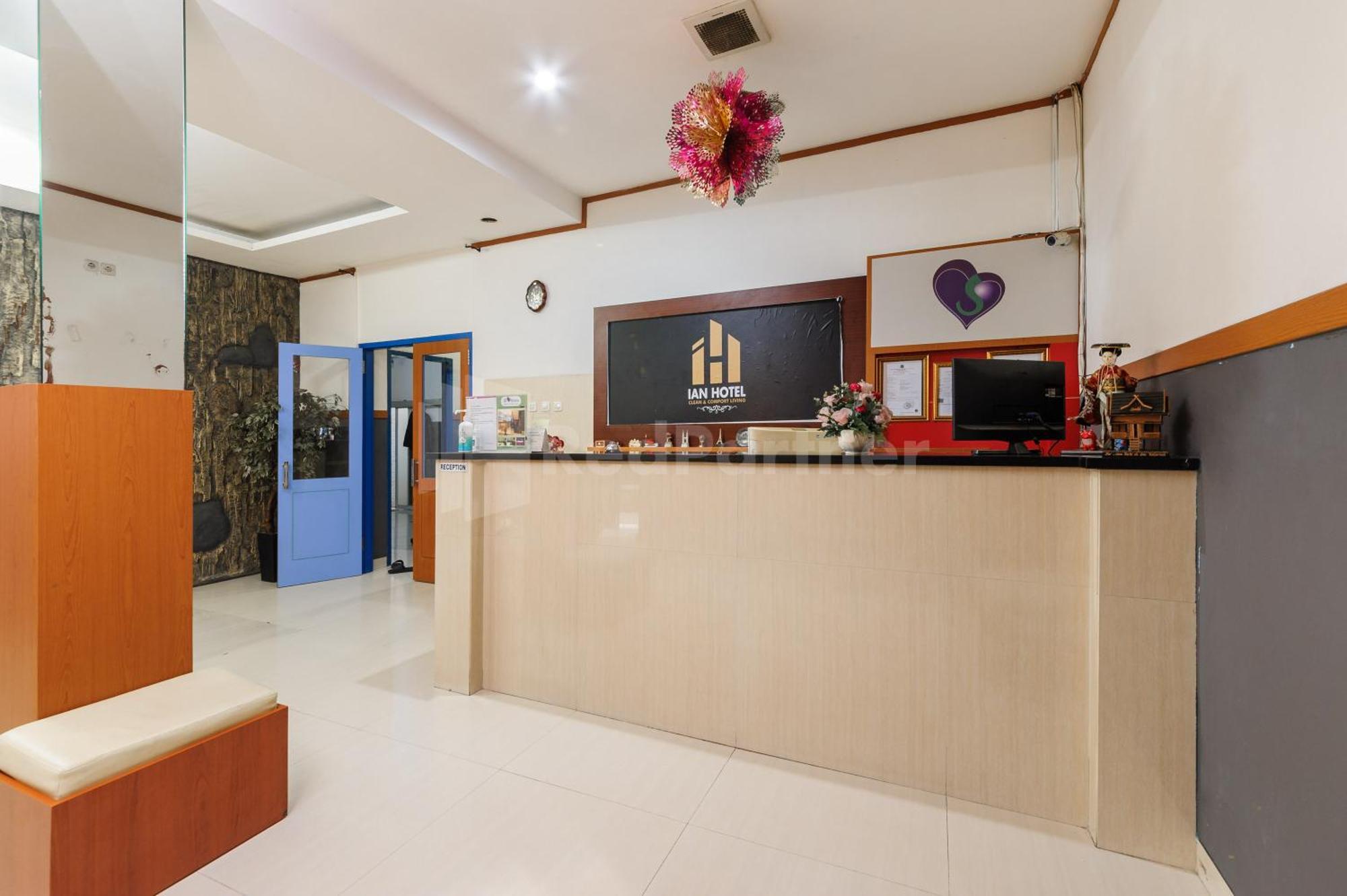 Ian Jaksa Mitra Reddoorz Hotel Jakarta