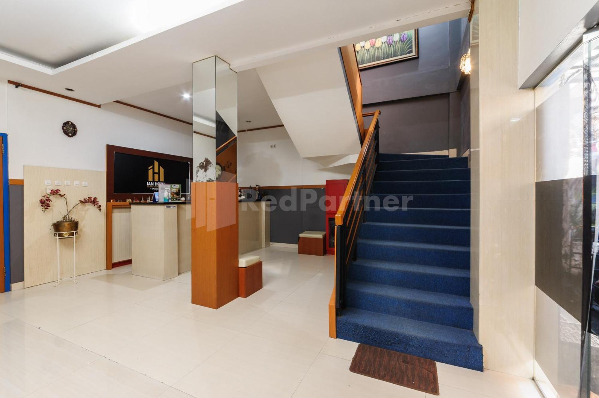 Hotel Ian Jaksa Mitra Reddoorz 2*